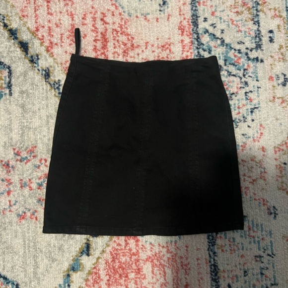 Free people size XS black skirt - Picture 1 of 1